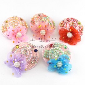 کلاه نگین دار گل نسترن با گیره انبری