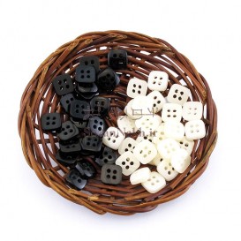 دکمه مربع چهارسوراخ ساده- کد 234