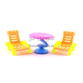صندلی ساحلی با میز کوچک