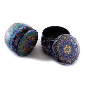 جعبه فلزی گرد سایز متوسط طرح سنتی  _ کد 600