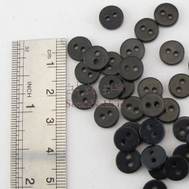 دکمه مشکی ساده دوسوراخ _ کد 203