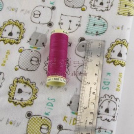 پارچه نخ پنبه طرح پسرانه شیر