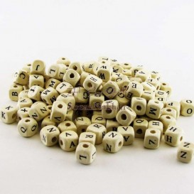 مهره چوبی مکعب سفید حروف الفبا سایز 10