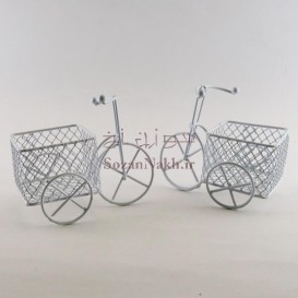 سه چرخه کوچک فلزی