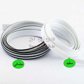 لژ کفش لاستیکی طرح تسمه ای